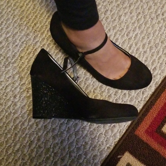Trend Report Shoes - Black wedge